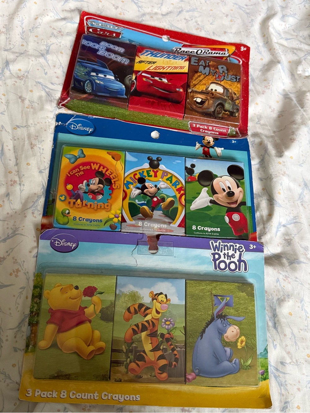 Disney 3 packs of crayons - NEW